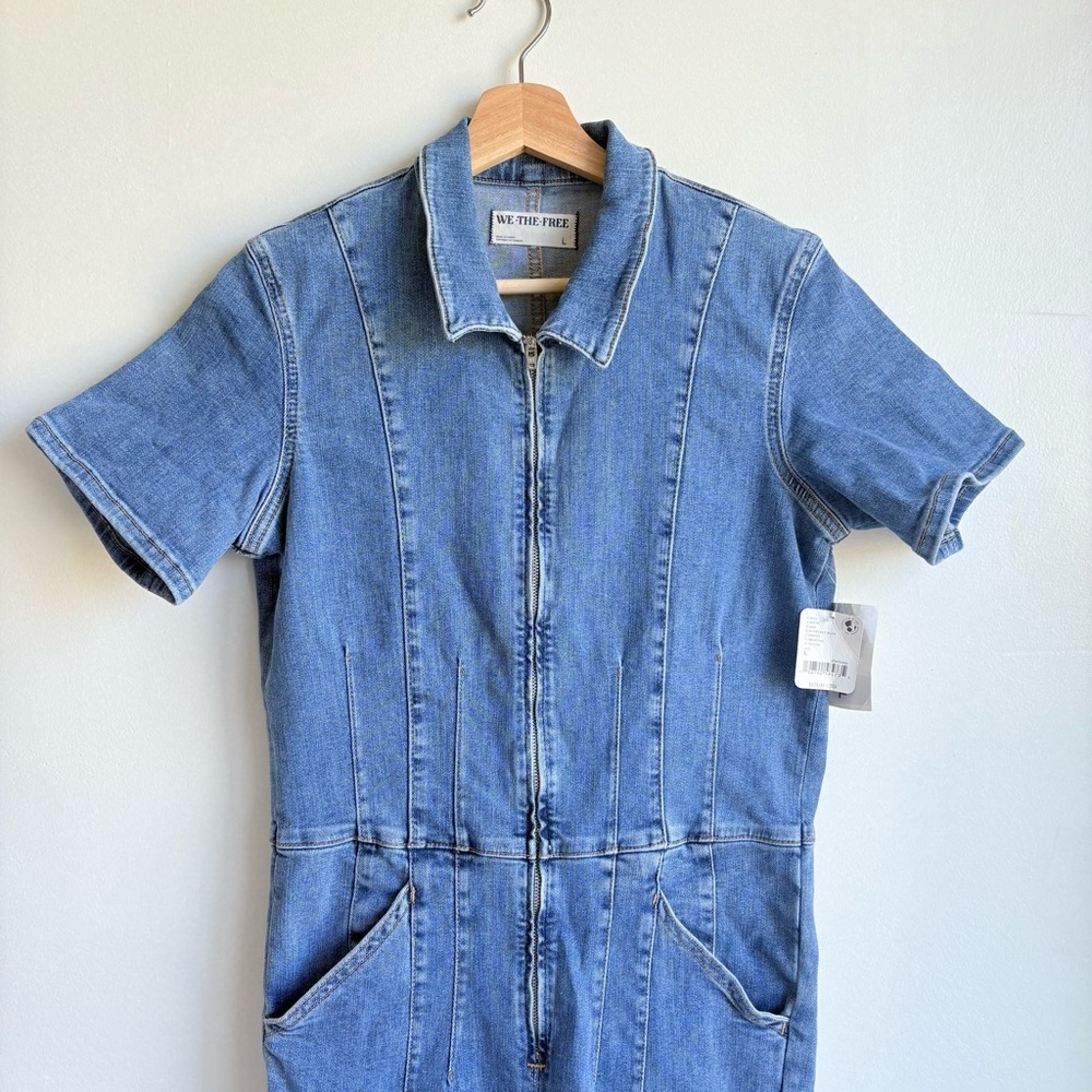Free People We The Free Jayde Denim Flare Jumpsuit In Sunburst Blue Size L - Picture 6 of 12